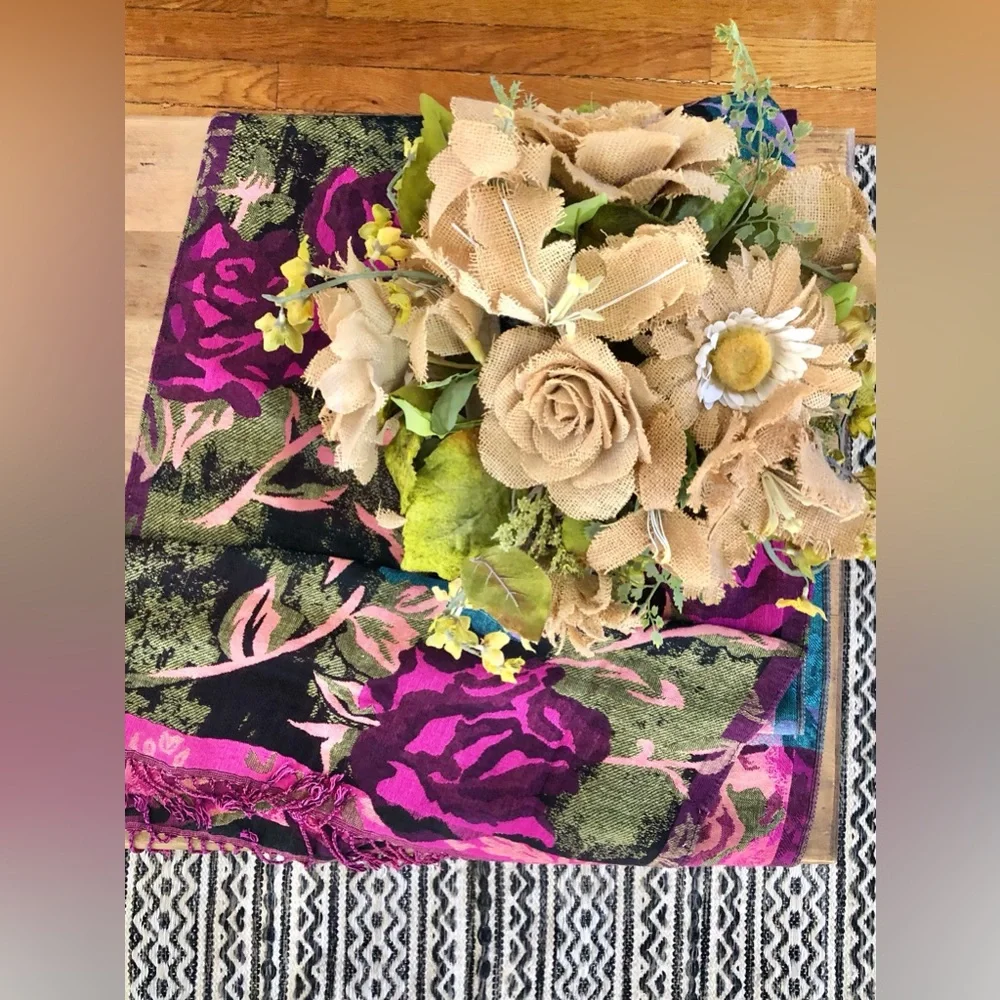 Craft & Borrow Rose Print Tassel Scarf